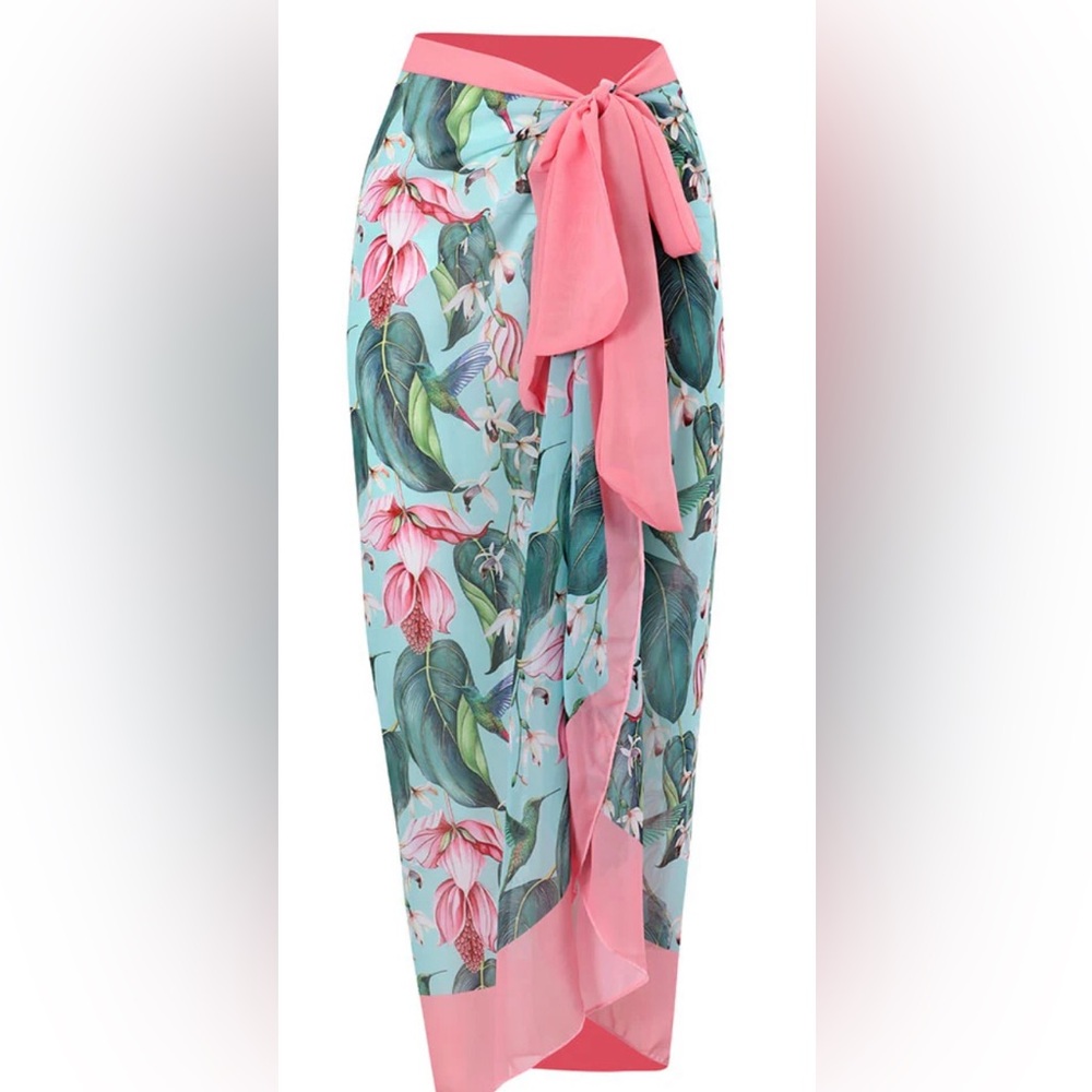Floral print retro style Sarong Wrap Skirt One size fits all. Never worn
